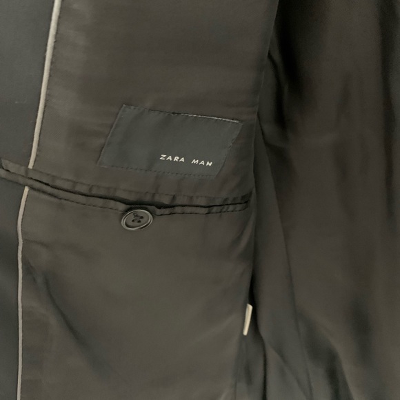 Zara Jacket. Size 42 - Picture 5 of 7